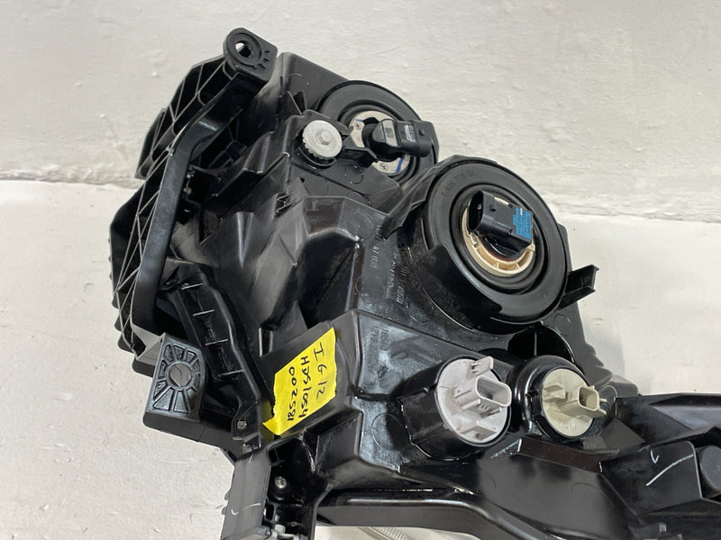 Load image into Gallery viewer, 2019 - 2021 HONDA CIVIC RIGHT SIDE HALOGEN HEADLIGHT HEADLAMP # IG12-HDS1054
