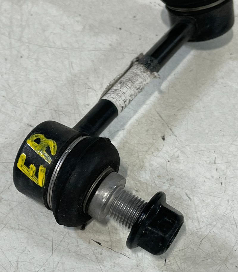 Load image into Gallery viewer, 19-25 GENESIS G70 REAR LEFT SIDE STABILIZER ANTI ROLL SWAY BAR END LINK # 100953