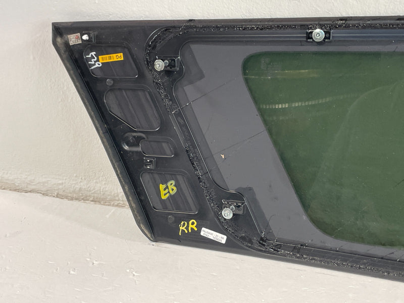 Load image into Gallery viewer, 2020-2025 HYUNDAI PALISADE REAR RIGHT PASSENGER SIDE QUARTER WINDOW GLASS 103624