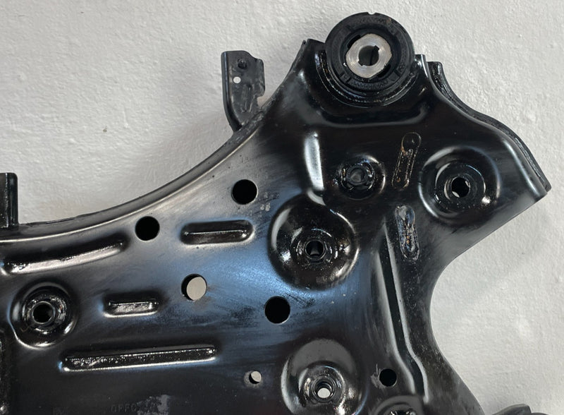 Load image into Gallery viewer, 20-25 HYUNDAI PALISADE FWD FRONT SUSPENSION SUBFRAME CROSSMEMBER CRADLE # 100331