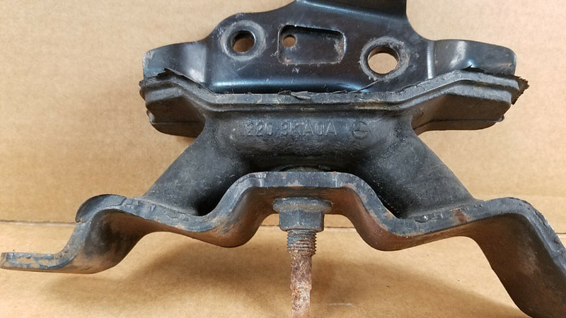 Load image into Gallery viewer, ⭐⭐ OEM NISSAN INFINITI JX35 QX60 LEFT ENGINE MOTOR MOUNT SUPPORT BRACKET 3.5L ⭐⭐