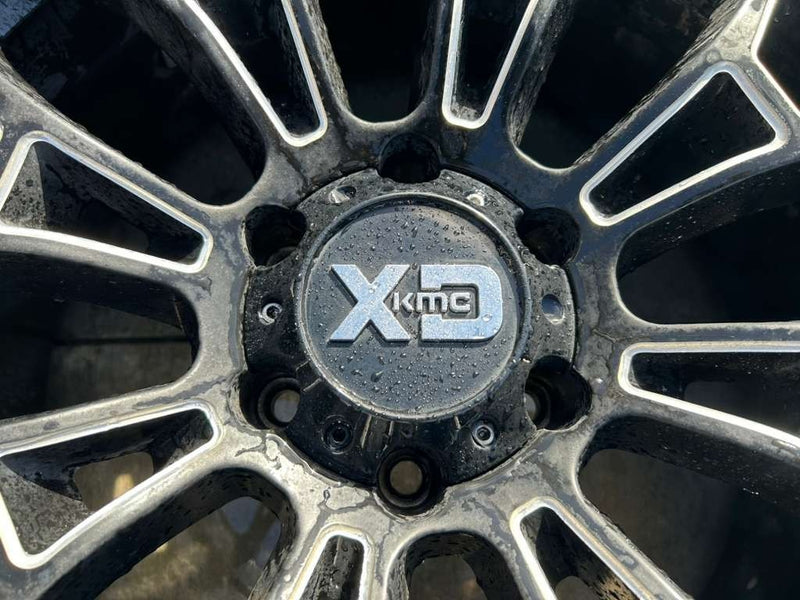 Load image into Gallery viewer, FOR 19-25 CHEVROLET SILVERADO 1500 XD KMC 20x12 WHEEL RIM W/ TIRE (SET#4) 106180