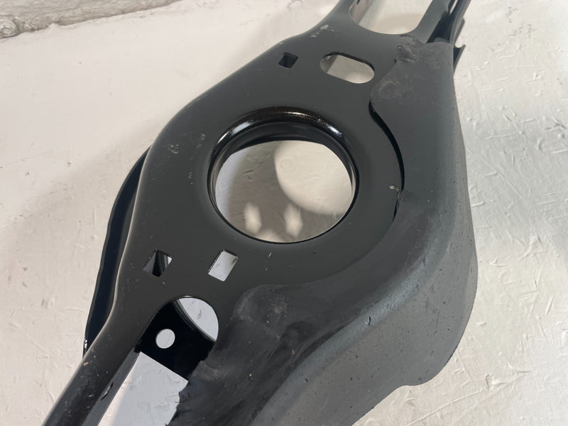 Load image into Gallery viewer, 2022-2025 HYUNDAI TUCSON REAR RIGHT SIDE LOWER CONTROL ARM SPRING PERCH # 104883