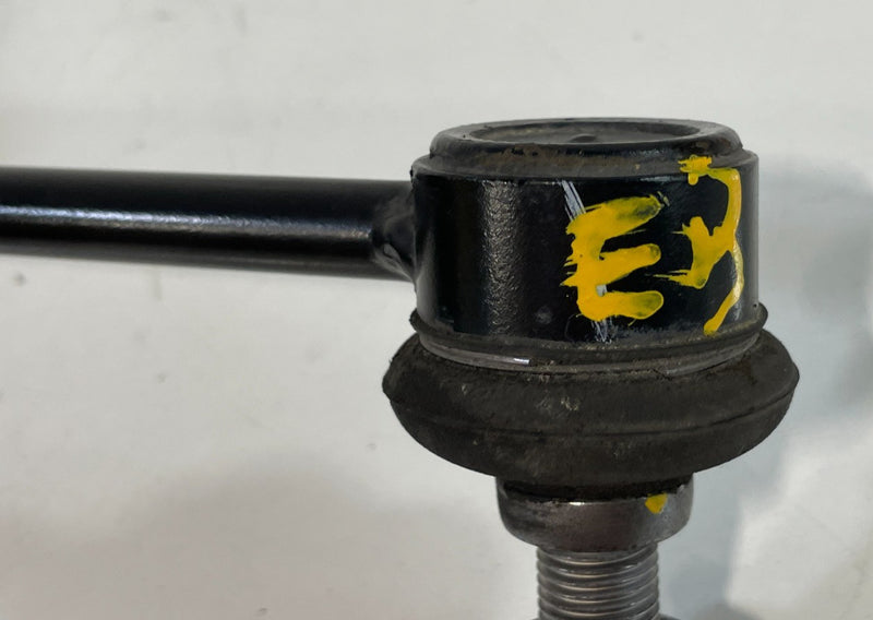 Load image into Gallery viewer, HYUNDAI SANTA FE PALISADE FRONT LH OR RH STABILIZER SWAY BAR END LINK # 102325