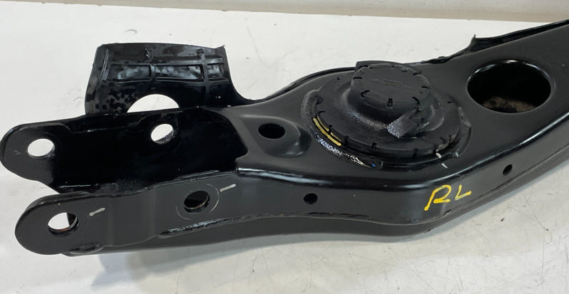 Load image into Gallery viewer, 2020-2025 HYUNDAI PALISADE REAR LEFT SIDE LOWER CONTROL ARM SPRING PERCH #102374