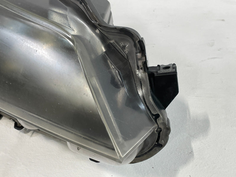 Load image into Gallery viewer, 2015 - 2017 TOYOTA CAMRY RIGHT SIDE HALOGEN HEADLIGHT HEADLAMP # IG12-HDS1051