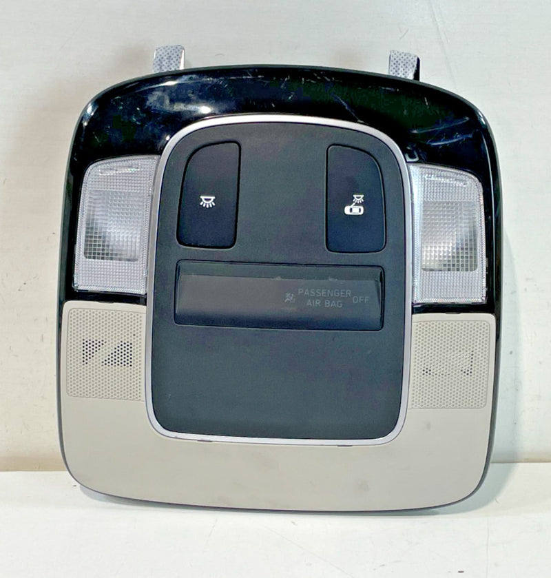 Load image into Gallery viewer, 2020-2023 HYUNDAI SONATA ROOF OVERHEAD CONSOLE DOME LIGHT LAMP SWITCH # 102048