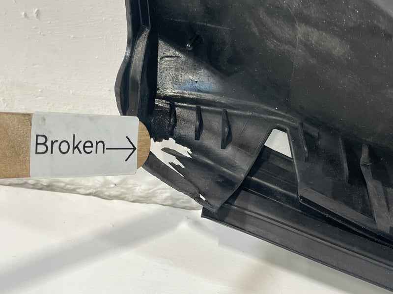 Load image into Gallery viewer, 11-19 INFINITI M56 M37 Q70 FRONT LEFT SIDE FENDER SEAL COVER TRIM MOLDING #94043