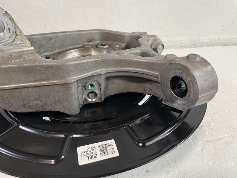 Load image into Gallery viewer, 2020-25 HYUNDAI PALISADE AWD FRONT LEFT SPINDLE KNUCKLE W/ BEARING HUB # 104754