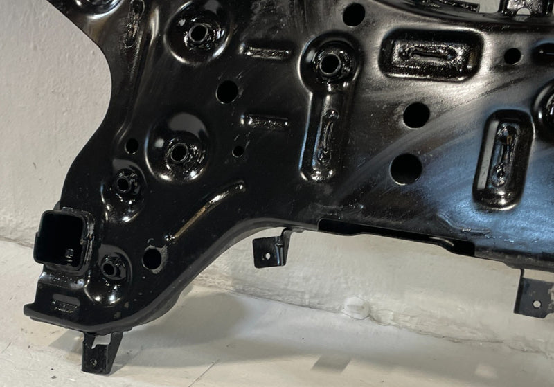 Load image into Gallery viewer, 20-25 HYUNDAI PALISADE FWD FRONT SUSPENSION SUBFRAME CROSSMEMBER CRADLE # 100331