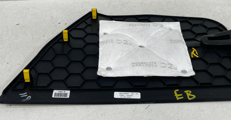 Load image into Gallery viewer, 2020-2025 HYUNDAI PALISADE FRONT LEFT CENTER CONSOLE TRIM PANEL BLACK # 100796
