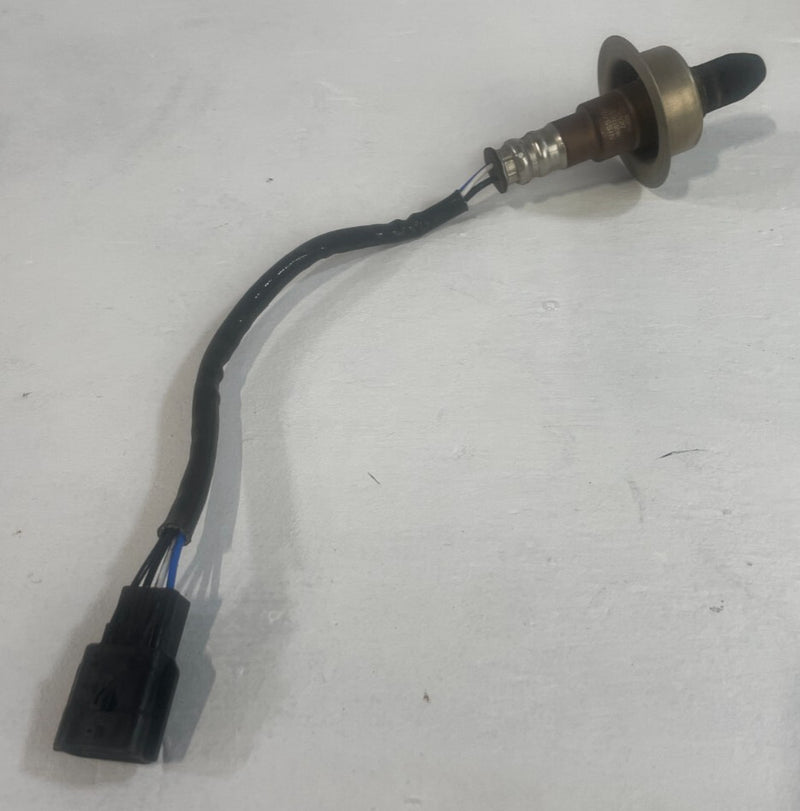 Load image into Gallery viewer, 16-23 INFINITI Q50, 17-22 Q60 FRONT AIR FUEL RATIO OXYGEN O2 SENSOR 3.0L # 88944