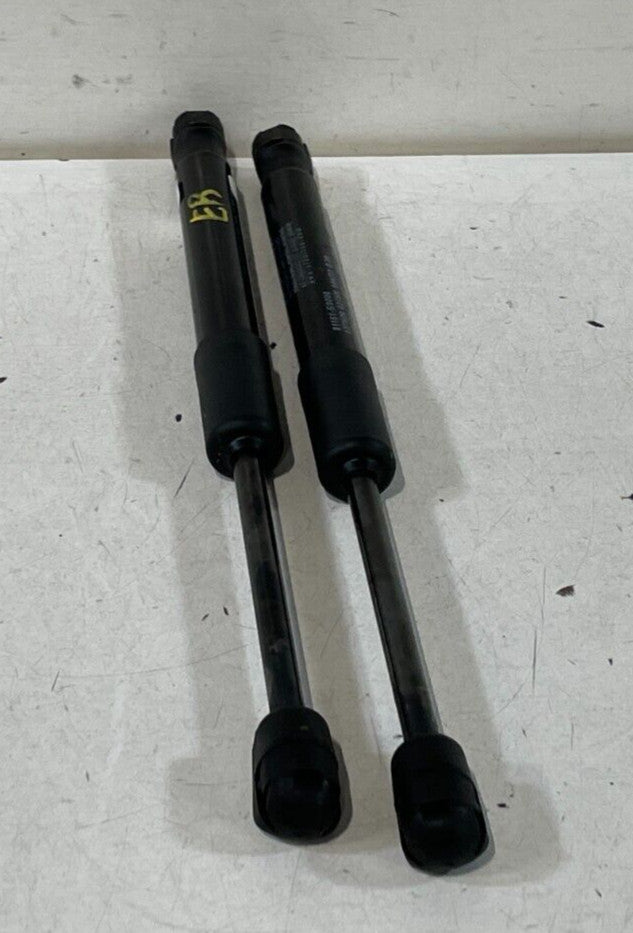 Load image into Gallery viewer, 19-25 GENESIS G70 FRONT LEFT & RIGHT SIDE HOOD BONNET LIFT SUPPORT PAIR # 96727
