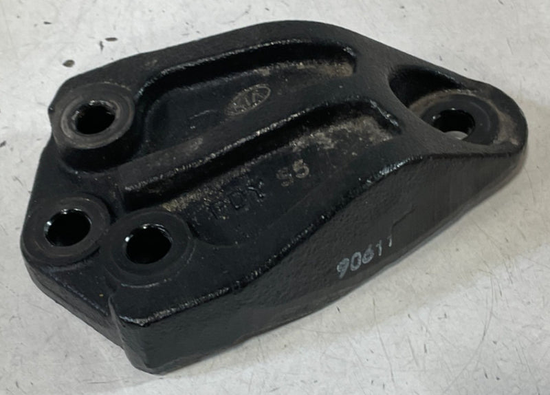 Load image into Gallery viewer, 20-25 HYUNDAI PALISADE FWD FRONT RIGHT ENGINE UPPER MOUNT SUPPORT BRACKET 100208