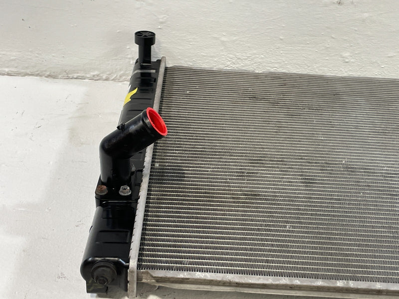 Load image into Gallery viewer, 08 - 17 INFINITI FX35 EX35 QX70 RADIATOR ASSEMBLY AUTOMATIC TRANSMISSION # 97308