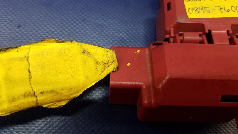 Load image into Gallery viewer, 2017-2020 INFINITI Q60 POSITIVE BATTERY TERMINAL COVER 24345-4GC0A 3.0L # 76000