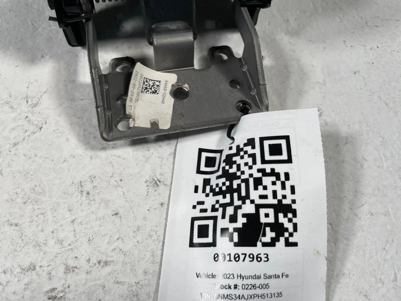 Load image into Gallery viewer, 21-23 HYUNDAI SANTA FE CENTER CONSOLE ARM REST ARMREST LID COVER BLACK # 107963