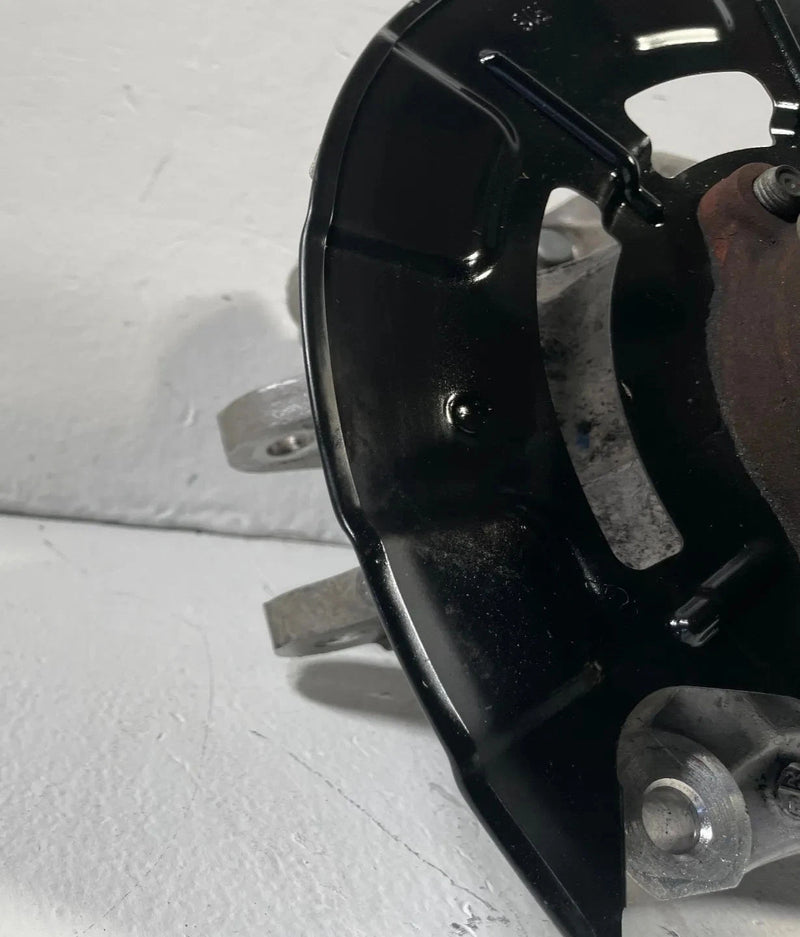 Load image into Gallery viewer, 2021-2025 HYUNDAI SANTA FE FWD REAR RIGHT SPINDLE KNUCKLE W/ WHEEL HUB # 107945