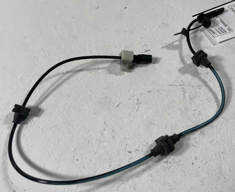 Load image into Gallery viewer, 2016-22 HONDA PASSPORT PILOT REAR LEFT SIDE ABS WHEEL SPEED SENSOR 3.5L #107802
