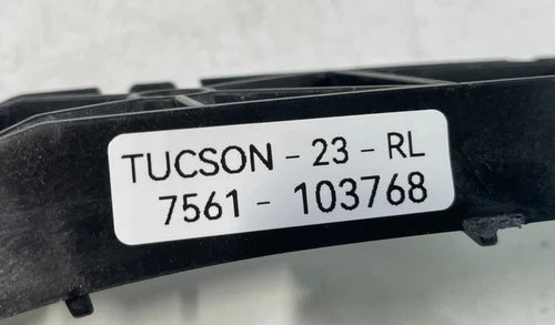 Load image into Gallery viewer, 2022-2025 HYUNDAI TUCSON REAR LEFT SIDE BUMPER MOUNT SUPPORT BRACKET # 103768