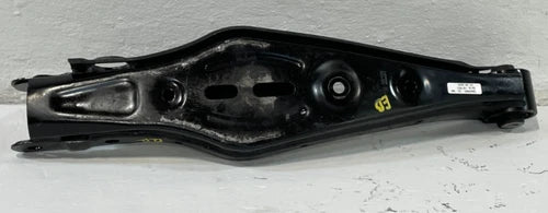 Load image into Gallery viewer, 2021-2023 HYUNDAI SANTA FE REAR RIGHT SIDE LOWER CONTROL ARM SPRING PERCH 101951