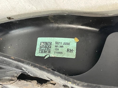 Load image into Gallery viewer, 2022-2023 KIA STINGER REAR RIGHT PASSENGER SIDE LOWER SPRING CONTROL ARM # 99693