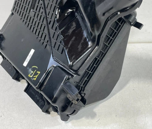 Load image into Gallery viewer, 19-25 INFINITI QX50 QX55 ENGINE AIR CLEANER HOUSING FILTER BOX INTAKE 2.0L 98906