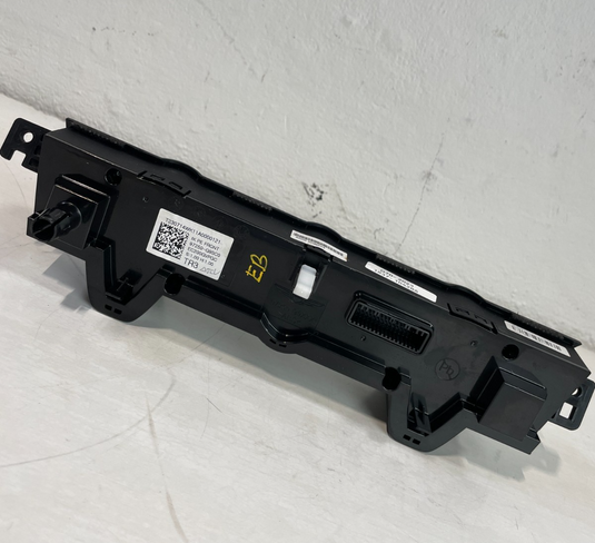 22-23 GENESIS G70 FRONT DUAL ZONE A/C TEMPERATURE CLIMATE CONTROL PANEL