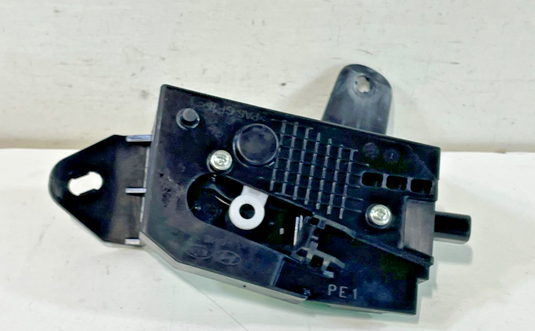 2020-2022 HYUNDAI PALISADE FUEL GAS TANK DOOR LATCH LOCK ACTUATOR MODULE 