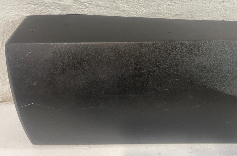 Load image into Gallery viewer, 22-24 HYUNDAI TUCSON REAR LEFT DOOR LOWER WHEEL ARCH FLARE MOLDING # 104865
