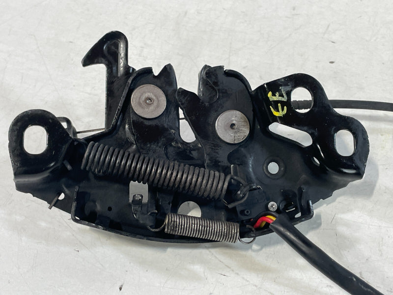 Load image into Gallery viewer, 13-20 INFINITI JX35 QX60 HOOD BONNET LATCH LOCK ACTUATOR W/ SAFETY CATCH # 93576
