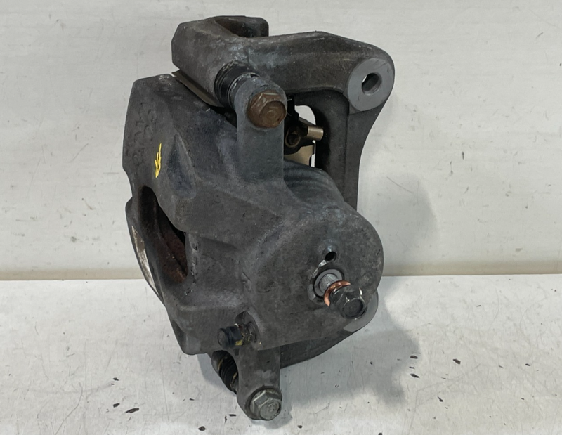Load image into Gallery viewer, 2022 - 2023 KIA STINGER FRONT RIGHT PASSENGER SIDE BRAKE CALIPER # 99686
