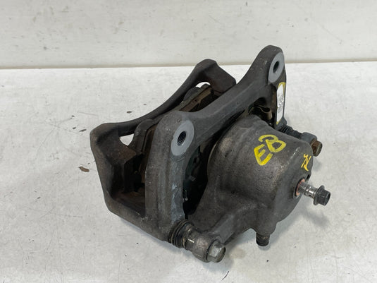 2022-2023 KIA STINGER AWD FRONT LEFT DRIVER SIDE BRAKE CALIPER ASSEMBLY