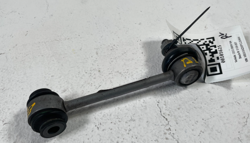Load image into Gallery viewer, 2021-2025 BMW G82 M4 M3 M2 REAR LH OR RH STABILIZER SWAY BAR END LINK # 105625
