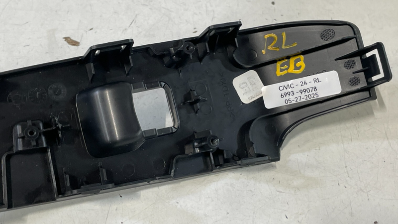 Load image into Gallery viewer, 22-25 HONDA CIVIC REAR LEFT DRIVER SIDE POWER DOOR WINDOW SWITCH BEZEL # 99078
