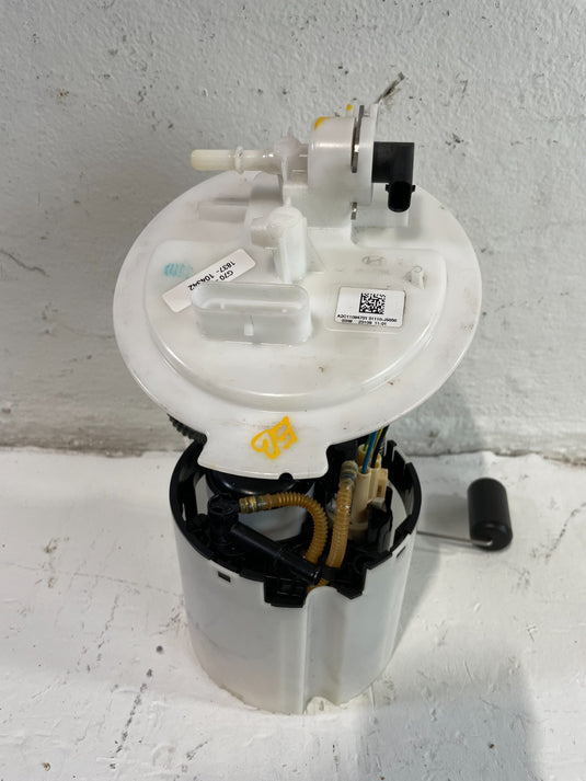 2021 - 2025 GENESIS G70 FUEL GAS PUMP SENDING UNIT ASSEMBLY 31110-J5050
