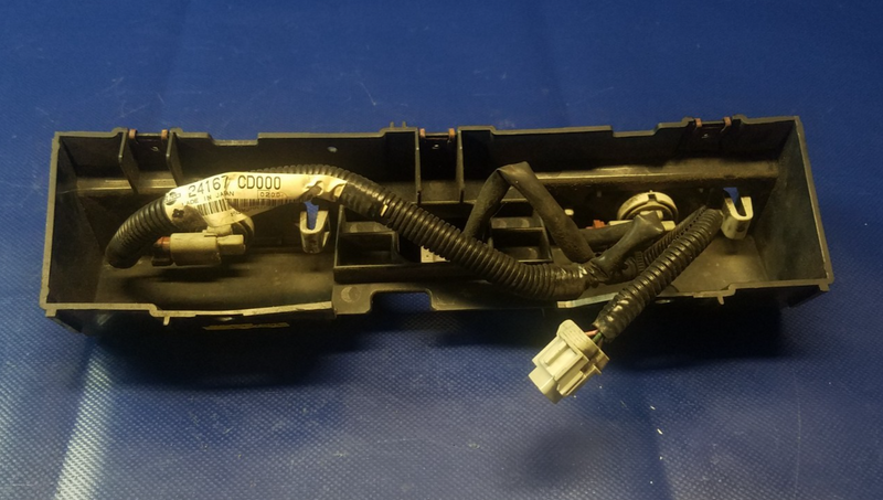 Load image into Gallery viewer, 2003 - 2020 NISSAN 350Z REAR BUMPER LICENSE PLATE LIGHT LAMP # 50262
