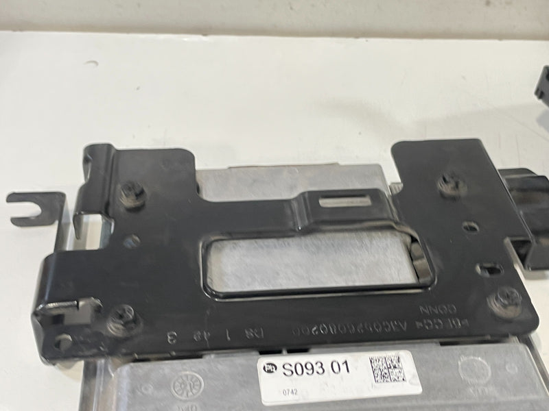 Load image into Gallery viewer, 2022 SANTA FE AWD ENGINE &amp; BODY CONTROL MODULE ECM BCM W/ KEY FOBS 2.5L # 101920
