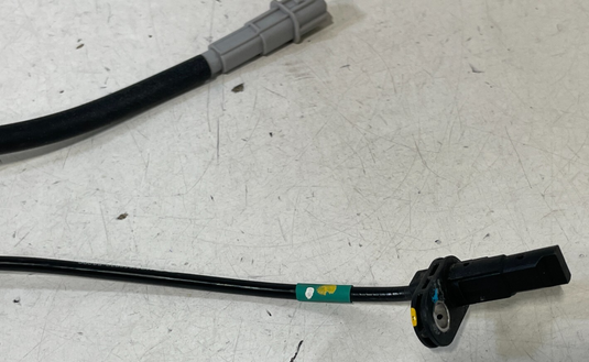 2020-2025 HYUNDAI PALISADE FRONT LEFT DRIVER SIDE ABS WHEEL SPEED SENSOR