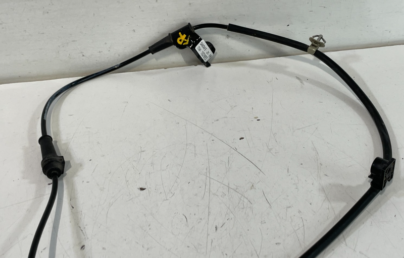 Load image into Gallery viewer, 2019-2020 HYUNDAI SANTA FE FRONT RIGHT SIDE ABS WHEEL SPEED SENSOR WIRE # 102893

