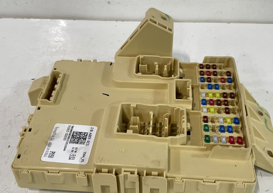 2021-2023 HYUNDAI SANTA FE DASH DASHBOARD FUSE RELAY JUNCTION BOX BLOCK