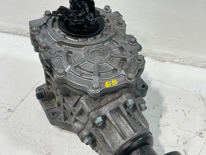 Load image into Gallery viewer, 20-23 HYUNDAI PALISADE AWD AUTOMATIC TRANSMISSION TRANSFER CASE ASSEMBLY # 99265

