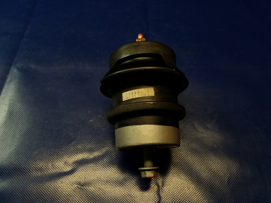 2012 - 2018 INFINITI M35h Q70 RWD ENGINE MOTOR MOUNT INSULATOR 3.5L