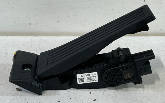 HYUNDAI PALISADE SANTA FE GAS PEDAL ACCELERATOR THROTTLE TRAVEL SENSOR