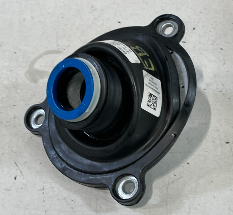Load image into Gallery viewer, 19-24 BMW 330i 330e STEERING COLUMN INTERMEDIATE SHAFT BOOT COVER SEAL # 98383
