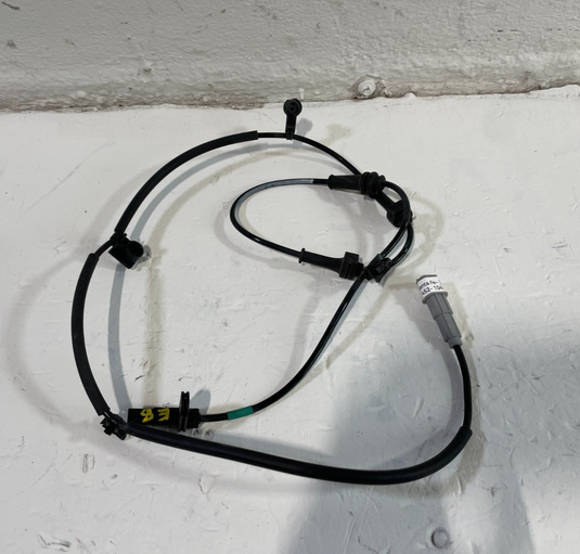 21-23 HYUNDAI SANTA FE FRONT RIGHT PASSENGER SIDE ABS WHEEL SPEED SENSOR