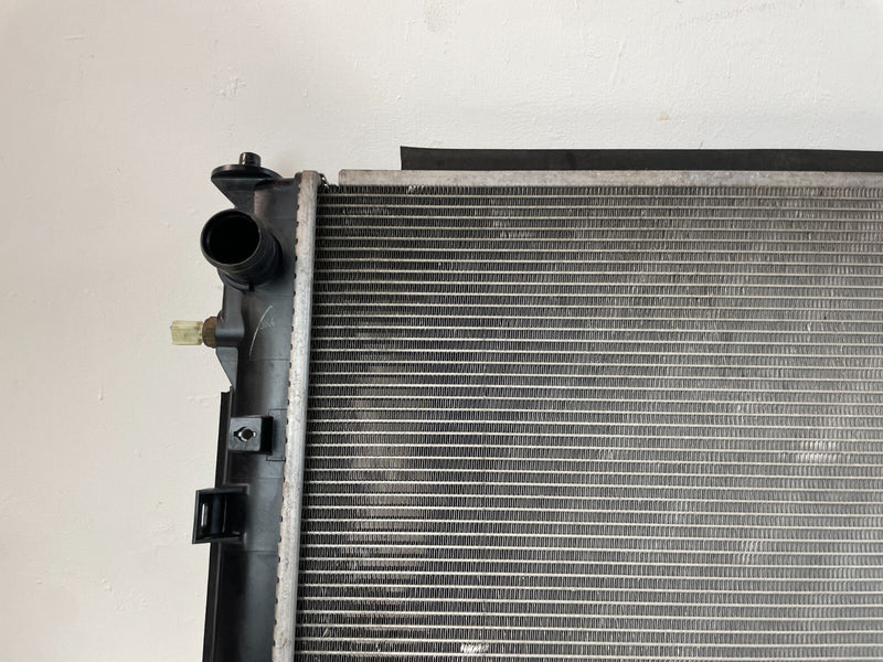 Load image into Gallery viewer, ⭐⭐ 2016 - 2020 HONDA CIVIC RADIATOR ASSEMBLY AUTOMATIC TRANSMISSION ⭐⭐
