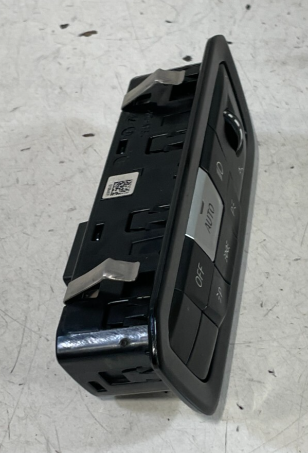 Load image into Gallery viewer, 2019-2024 BMW 330i 330e DASHBOARD HEADLIGHT HEAD LIGHT LAMP SWITCH PANEL # 98416
