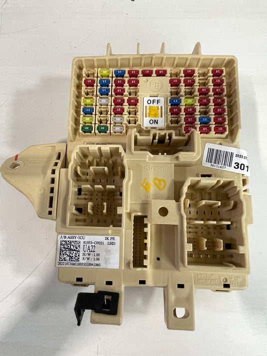 2023 GENESIS G70 DASH CABIN FUSE BOX RELAY JUNCTION CONTROL PANEL UNIT