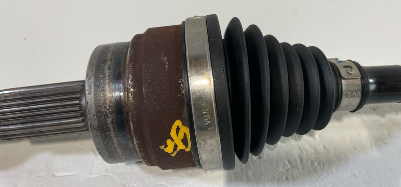 Load image into Gallery viewer, 2022-2025 HYUNDAI TUCSON REAR RIGHT PASSENGER SIDE AXLE SHAFT HALFSHAFT # 105084
